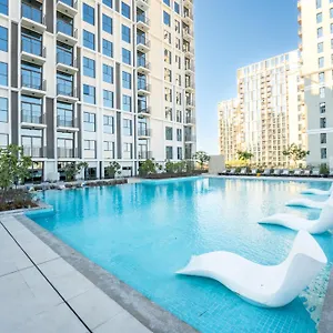 First Class In Hills - Next To Hills Mall - Socio, Collective And Golfville Towers , دبي الإمارات العربية المتحدة