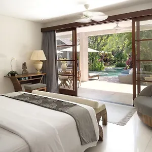  Villa Lataliana Villas