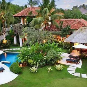 https://villa-william-seminyak-bali.ubudhotelsnow.com