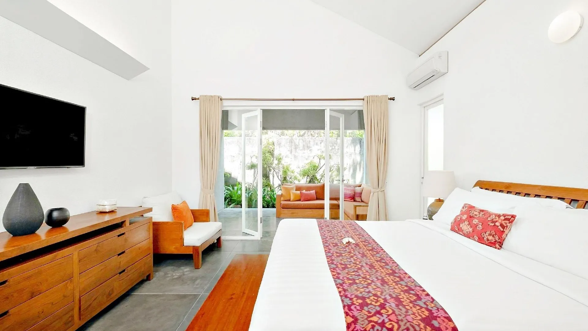 Mayaloka Villas Seminyak